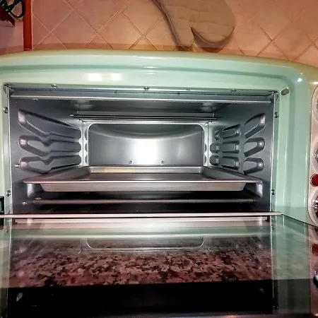 Il Marinaio 아파트 사사리